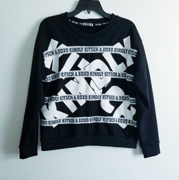 Stylenanda KKXX Korean Fashion Brand Black and White Graphic Sweatshirt - Picture 2 of 14